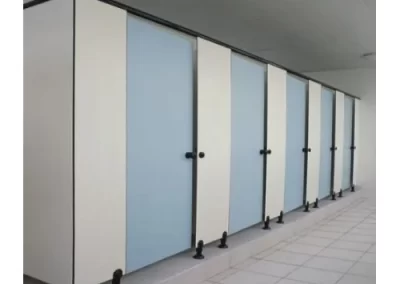 WC starpsienas